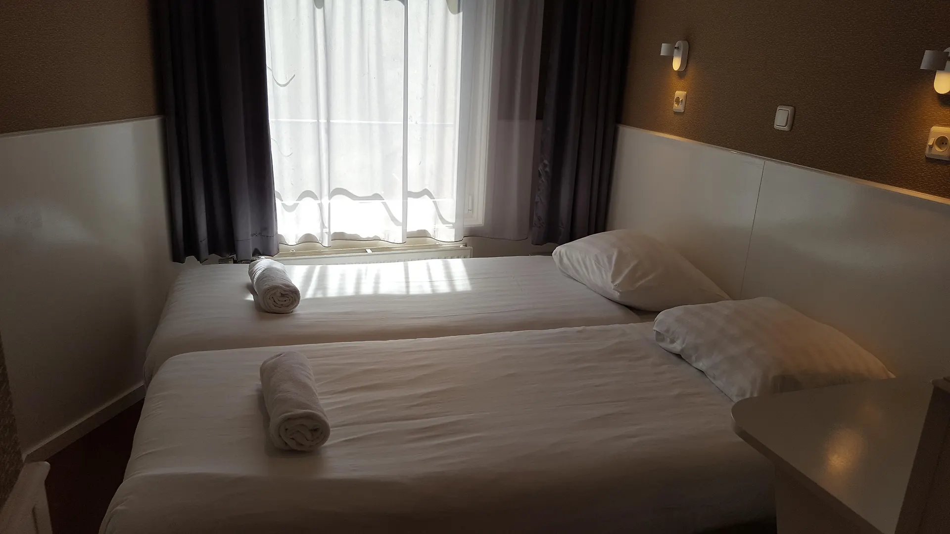 Hotel Old Quarter Ámsterdam 2*,